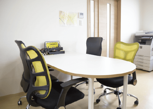 働きながら資格を取得!